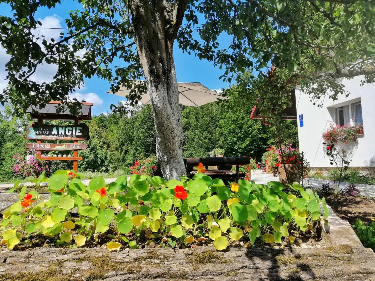 Hotel House Angie Jezerce Exterior foto